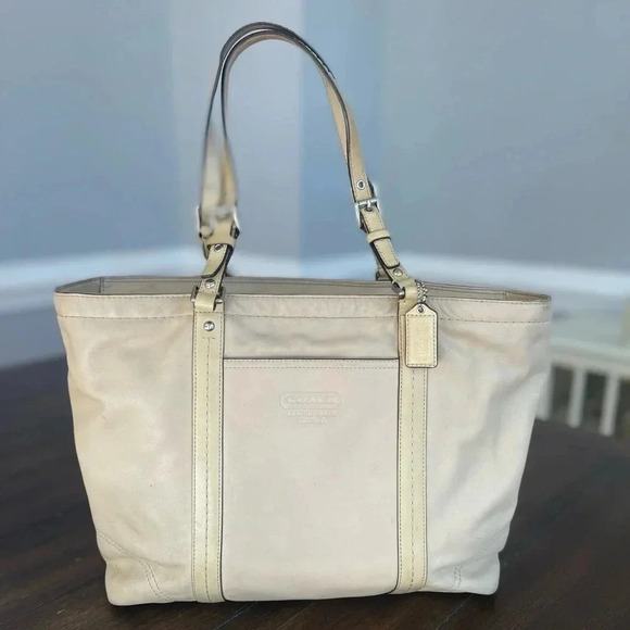 Coach Peyton tote bag - Picture 1 of 15